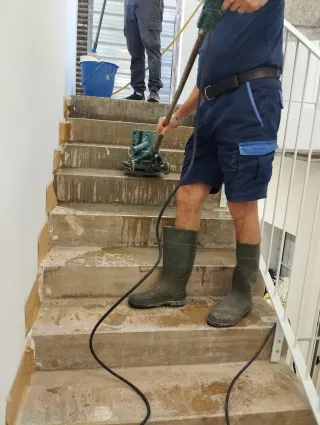 Pulidos y tratamiento de suelos