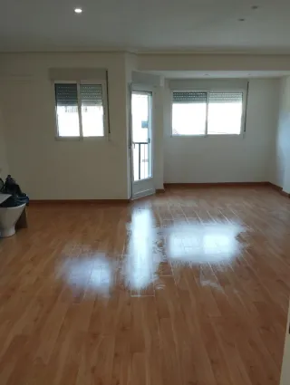 Pulidos y tratamiento de suelos