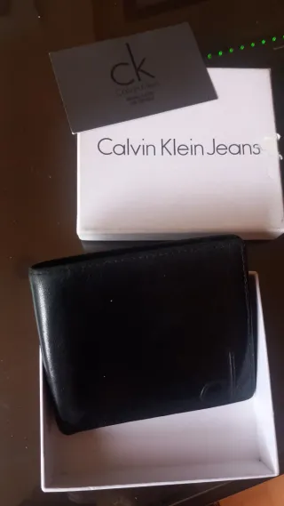 Billetera Calvin Klein Negra
