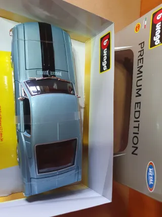 Bburago Ford Mustang GT Cobra Jet Bburago 1/18