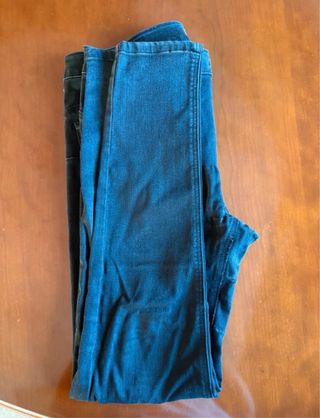 Pantalón Pitillo Push Up Pull&Bear Talla 40