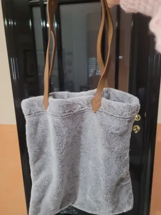Borsa shopper in peluche grigia