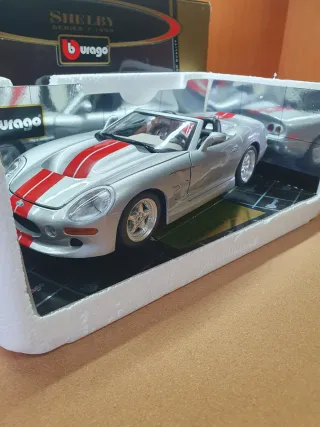 Shelby Bburago scala da 1/18