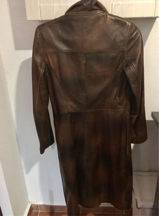 Chaqueta larga cuero marrón