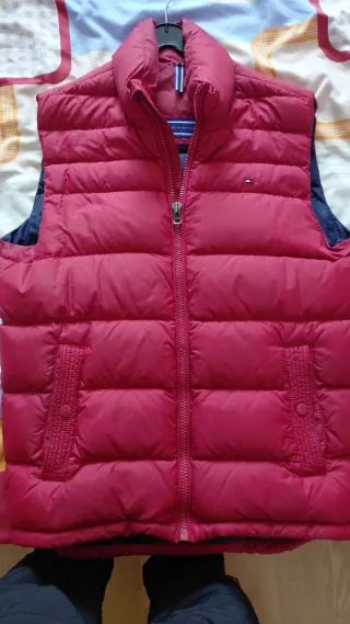 Chaleco Tommy Hilfiger Rojo y Azul