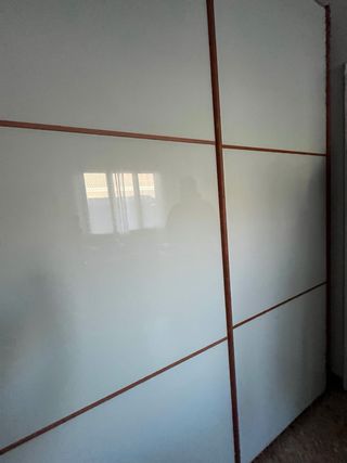 Armadio ante scorrevoli legno e vetro