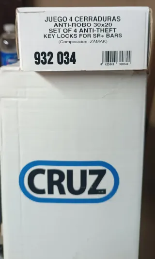 Barras de techo CRUZ Oplus SR+ Dacia Dokker