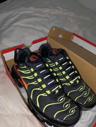 Nike Air Max TN Plus Talla 42 Nuevas