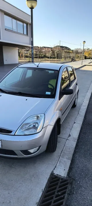 ford 1.4 trend 2003