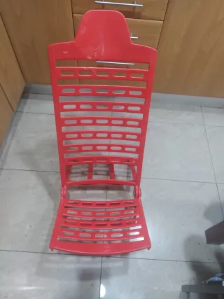 Silla plegable de playa roja