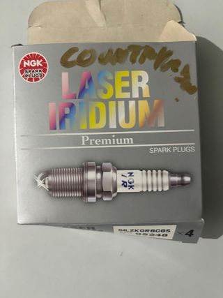 NGK Laser Iridium Bujías Premium x4