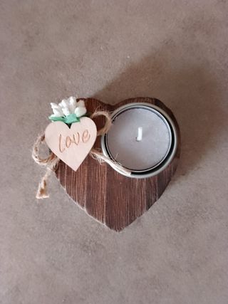 Portacandela cuore in legno