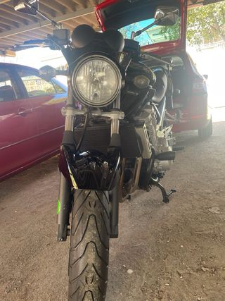 Suzuki Bandit 650 A2