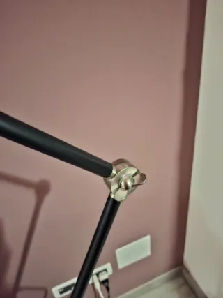 Lampada da terra nera design moderno metallo nero