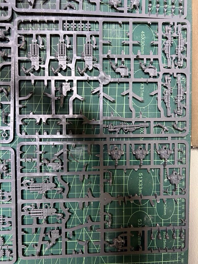 Necrons 10x Deathmarks & Bits
