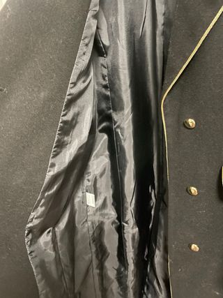 Abrigo lana negro mujer fabricado en España.