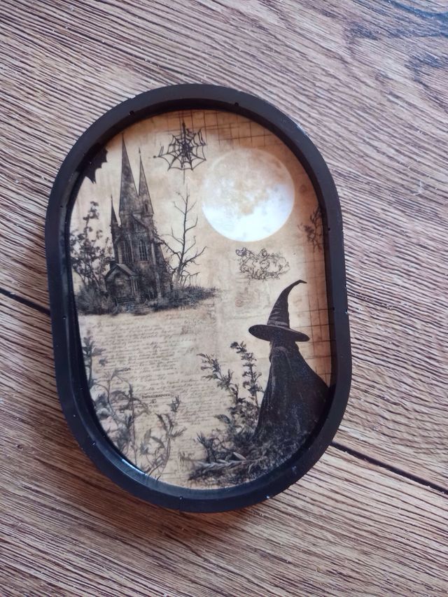 Bandeja o Cuadro Decorativo Bruja Luna