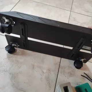 Carrello porta PC, materiale ufficio, porta tablet