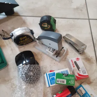 Carrello porta PC, materiale ufficio, porta tablet