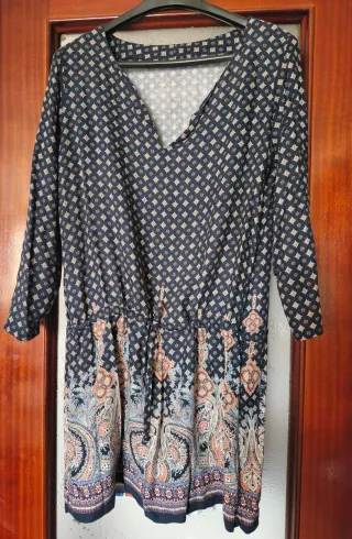 Vestido estampado azul y multicolor