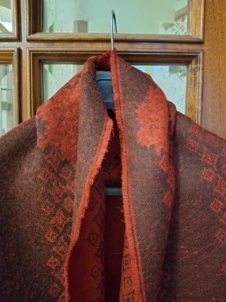 Sciarpa donna con fantasia floreale