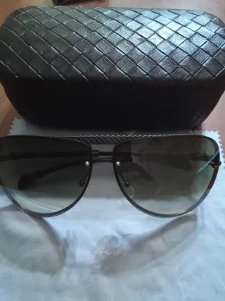 Occhiali da sole Bottega Veneta neri/marrone