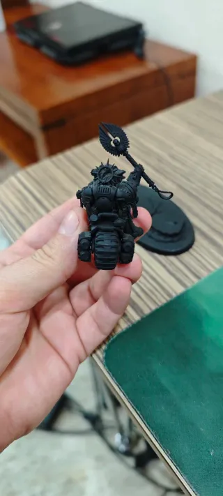 Apotecario Primaris en Moto Warhammer 40k