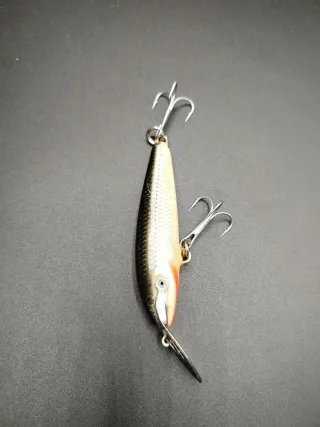 5 señuelos de pesca Rapala