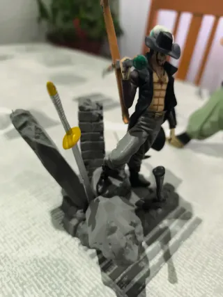 Lote Figuras Anime (Dragon Ball, One Piece)