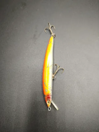 Lote 5 señuelos pesca María, Yo-Zuri, Abu, Sebile