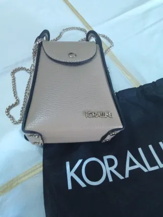 BOrsetta Koralline Beige con Borchie