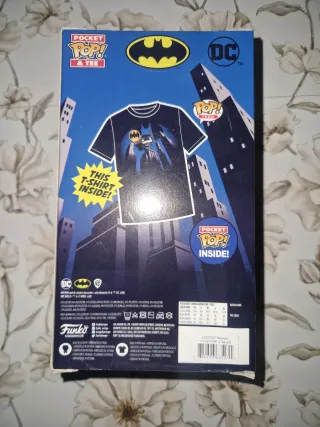 Funko Pop Batman y Camiseta Talla M Infantil