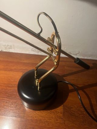 Lampada da tavolo design oro e nero