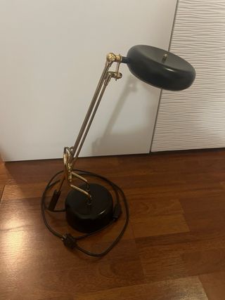 Lampada da tavolo design oro e nero