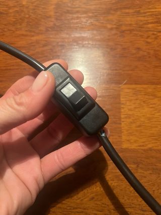 Lampada da tavolo design oro e nero