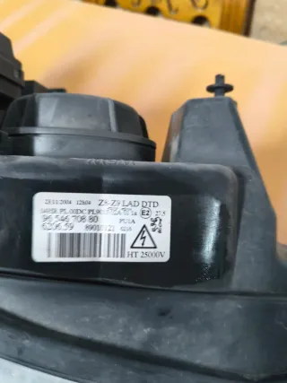 Faro Delantero Derecho Peugeot 607