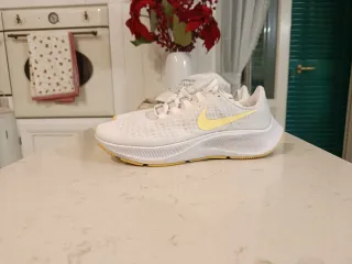 Nike Pegasus 37 Donna Bianco Giallo