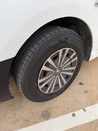 Peugeot Partner 2015