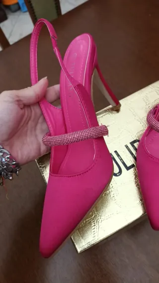 Décolleté raso e strass fucsia