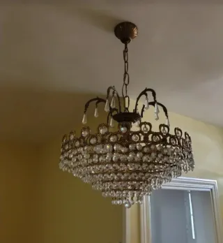 Lámpara de cristal dorada colgante