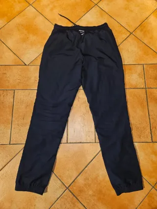 Pantalone tuta Nike e Calendario Hellas Verona