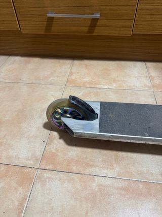 Patinete acrobacias niño