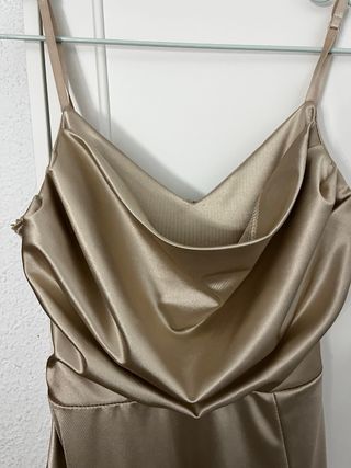 Vestido fiesta satén dorado