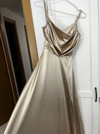 Vestido fiesta satén dorado