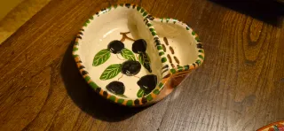 Piatto porta olive in ceramica decorato