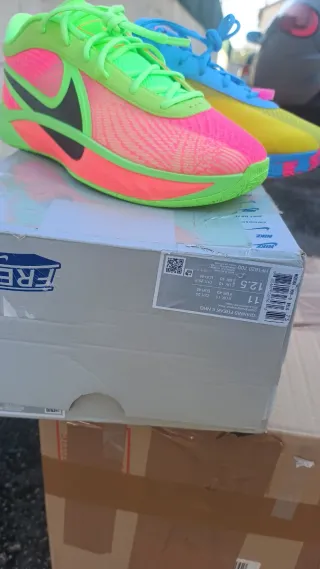 Zapatillas Nike Freak 6 Bicolor Azul Amarillo