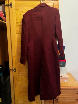 Abrigo largo Zara burdeos nuevo con etiqueta