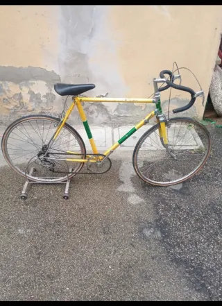 Bici da corsa vintage Atala gialla