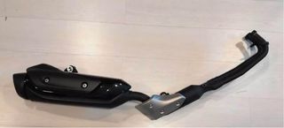 Tubo de escape Yamaha TMAX 560 2025