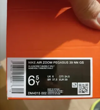 T39 Nike Air Zoom Pegasus 39 NN GS